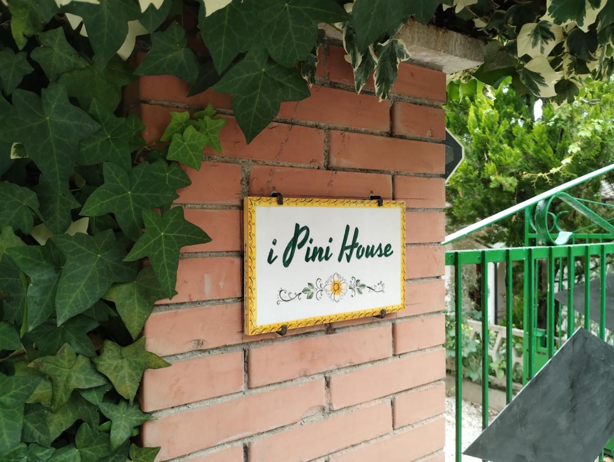 I Pini House Villa มาจิโอเน ภายนอก รูปภาพ